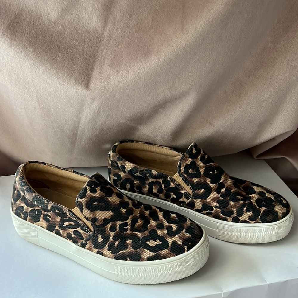 Steve Madden cheetah print